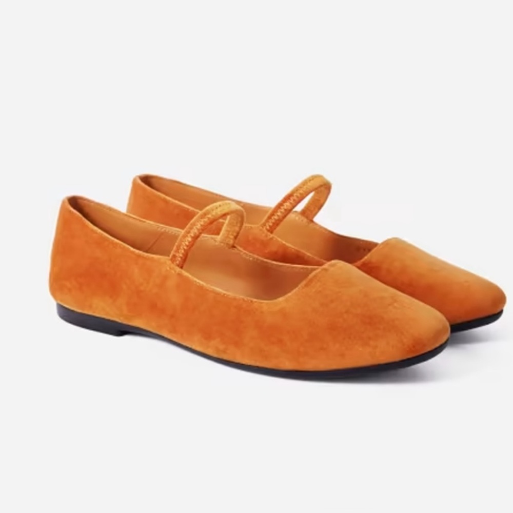 Everlane The Mary Jane Toasted Almond Velvet woman’s 7.5